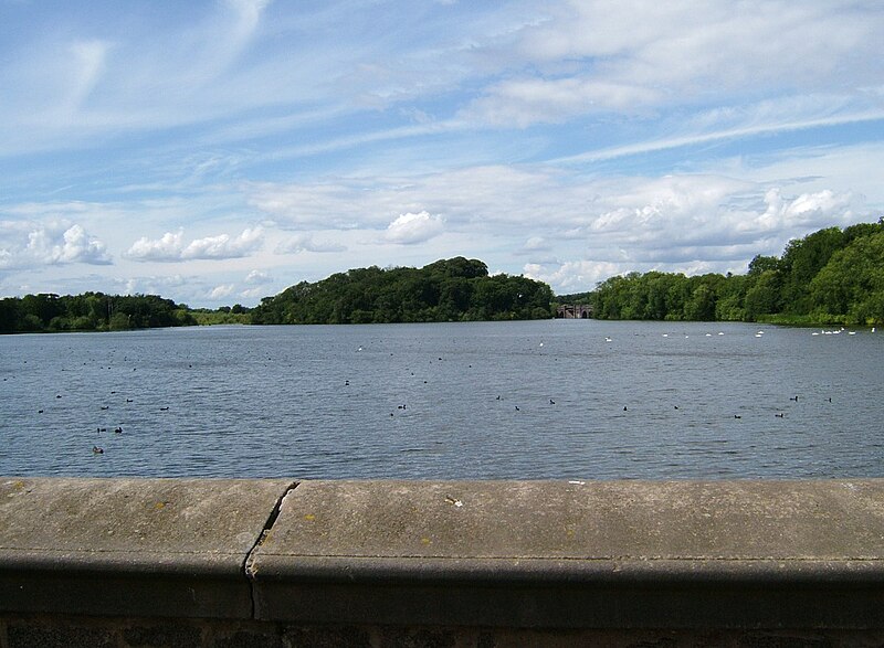 File:Swithland Reservoir.jpg