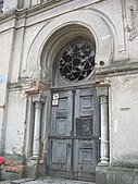 חזית בית הכנסת בעיר סנץ