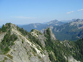 Uitzicht vanaf de Tolmiepiek in augustus 2009.