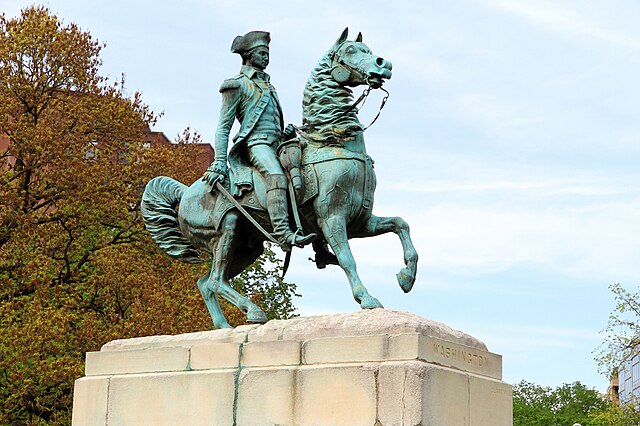 Sculpture of George Washington by Clark Mills
