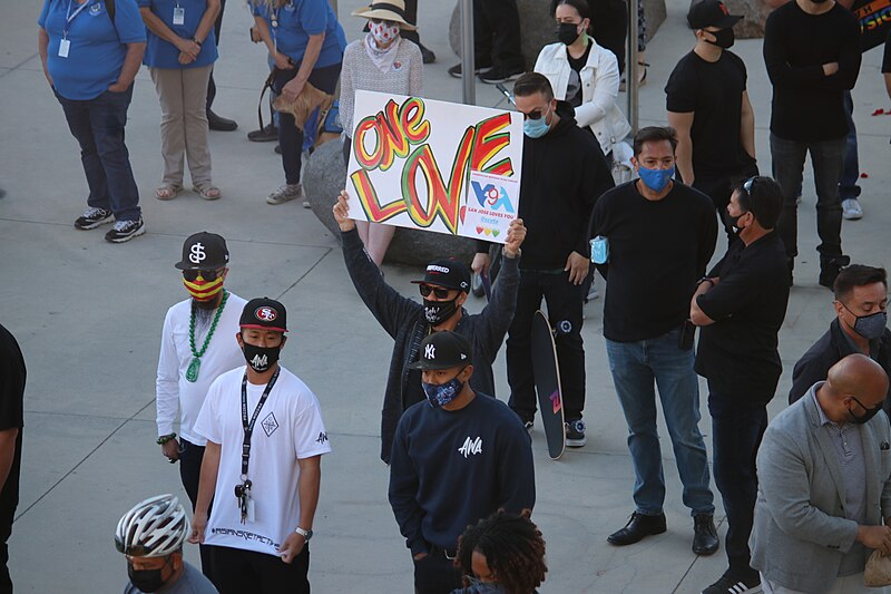 File:Vigil for victims of 2021 San Jose VTA railyard shooting 27.jpg