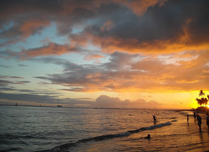 File:Waikiki Sunset (2874917167).jpg