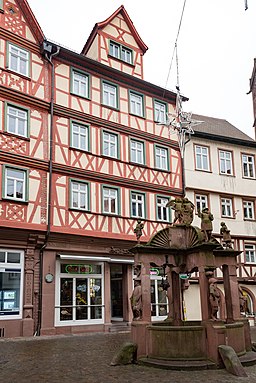 Wertheim, Rathausgasse 2, Ansicht von Norden-20161223-004