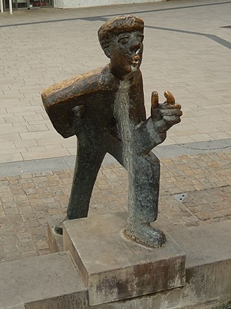 Sculptuur "Wezerspuwer"