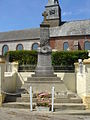 Le monument aux morts.