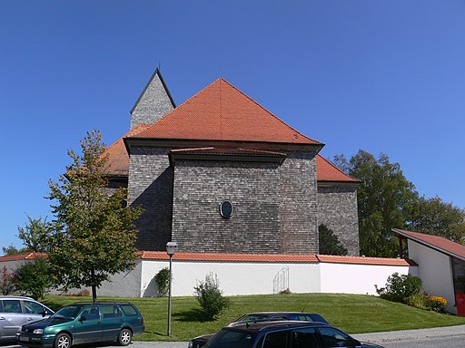 Wiggensbach St Pankratius Außen Schindelfassaden zum Marktplatz