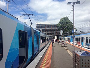 Xtrapolis arrived at Glen Waverley Railway Station.jpg