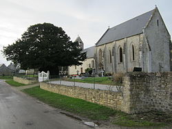 Église Saint-Brice de Beuzeville-au-Plain.JPG