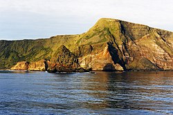Crête de la Novara dominující ostrovu Svatý Pavel