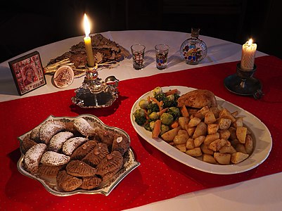 Божићна вечера (traditional Christmas dinner; Folklore of Serbia)