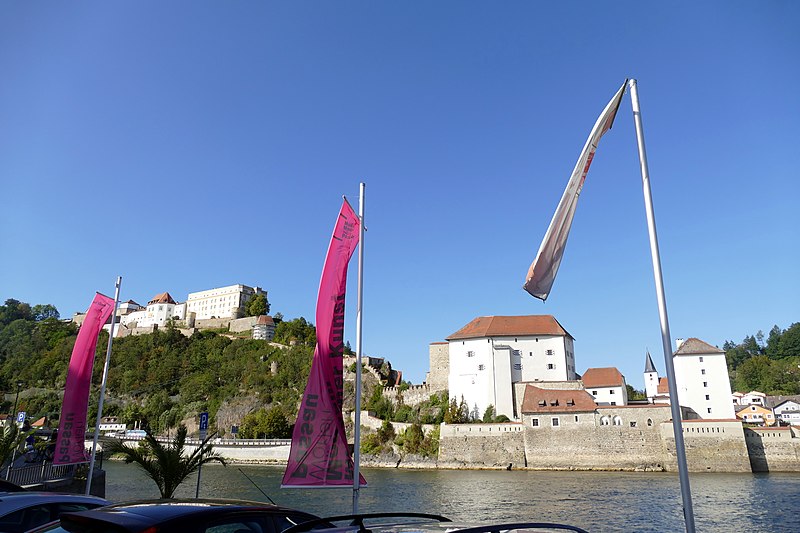 File:18.9.20 Passau 040 (50358220382).jpg