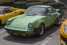 140px-1976_Porsche_930_Turbo%2C_Emerald_Green_met%2C_front_left.jpg