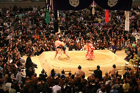 Tập tin:2006 March Grand Sumo Tournament in Osaka.jpg
