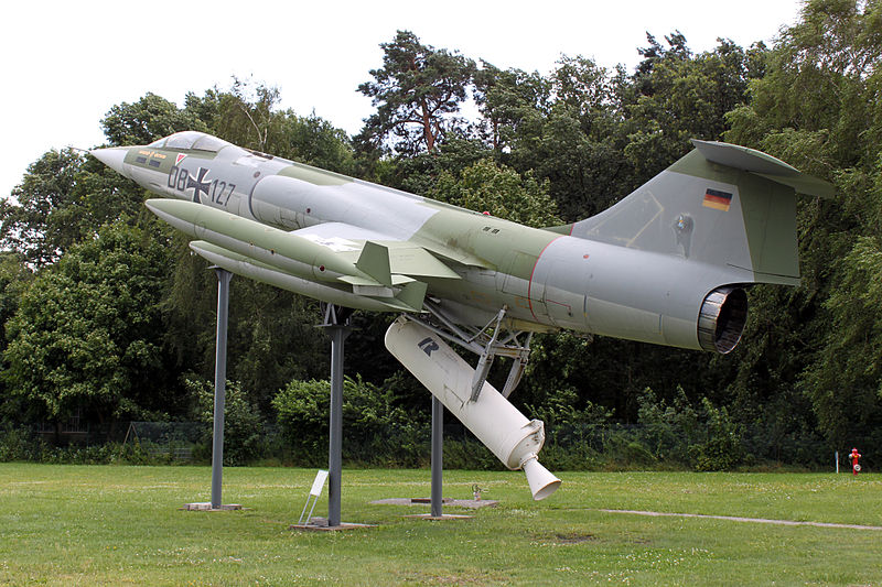 File:2012-08 Lockheed F-104G ZELL anagoria.JPG