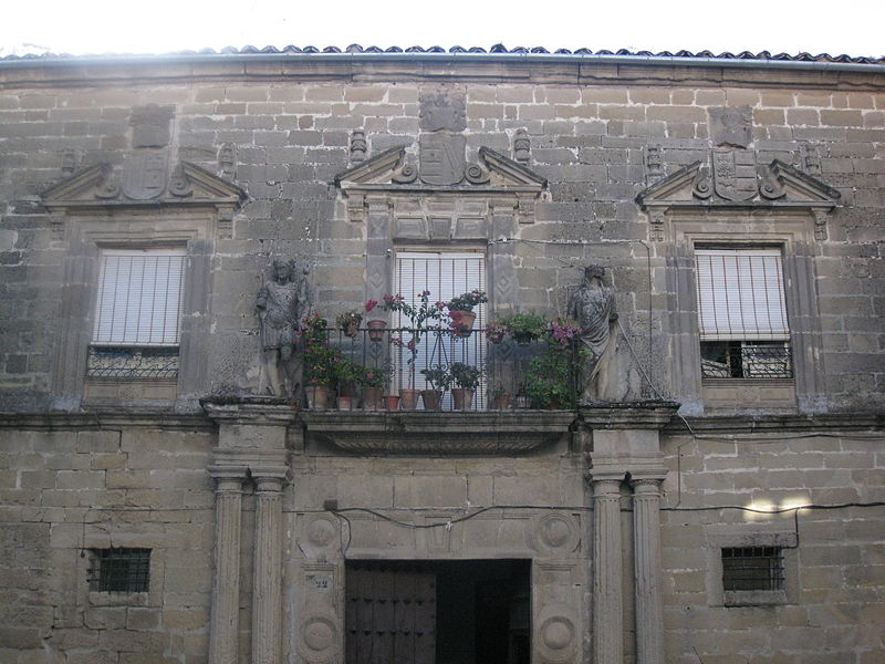 File:262 Palacio de los Porceles.jpg