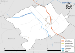 Carte en couleur présentant le réseau hydrographique de la commune