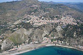 Aerial image of Taormina (view from the south).jpg