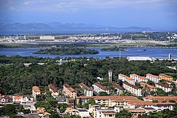 Aeroporto do Galeão visto da Igreja da Penha.jpg