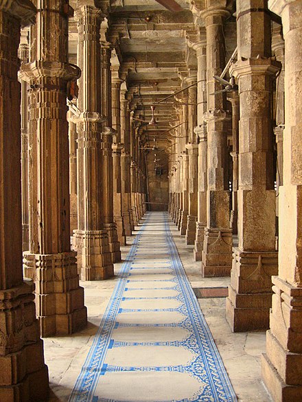 Jama Masjid pillars