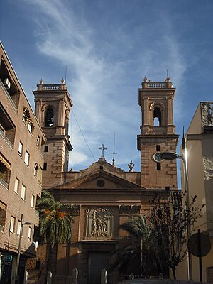 Almàssera. Església des de l'avinguda de santa Maria del Puig.jpg