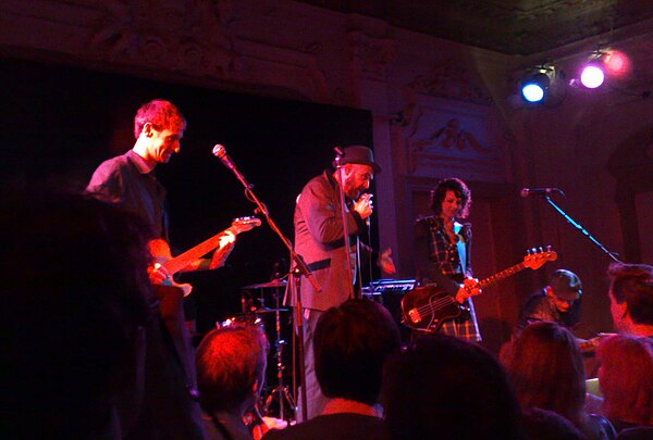 American Music Club performing at Bush Hall in 2008. They are considered to be one of the earliest slowcore bands.