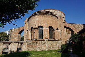 The 4th-century Rotunda of Galerius in Thessaloniki, Greece, showing an early example of flying buttresses Aside 00348.JPG