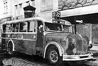 Autóbusz: Az autóbusz története, Szerepe, Kategorizálás