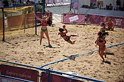 Deutsch: Beachhandball bei den Olympischen Jugendspielen 2018; Tag 4, 10. Oktober 2018; Mädchen, Vorrunde, Gruppe A - Ungarn-Chinese Taipei (Taiwan) 2:0 English: Beach handball at the 2018 Summer Youth Olympics at 10 October 2018 – Girls Preliminary Round Group A‎ – Hungary-Chinese Taipei 2:0