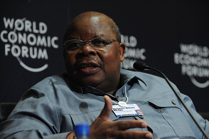 File:Benjamin William Mkapa - World Economic Forum on Africa 2010 - 3.jpg