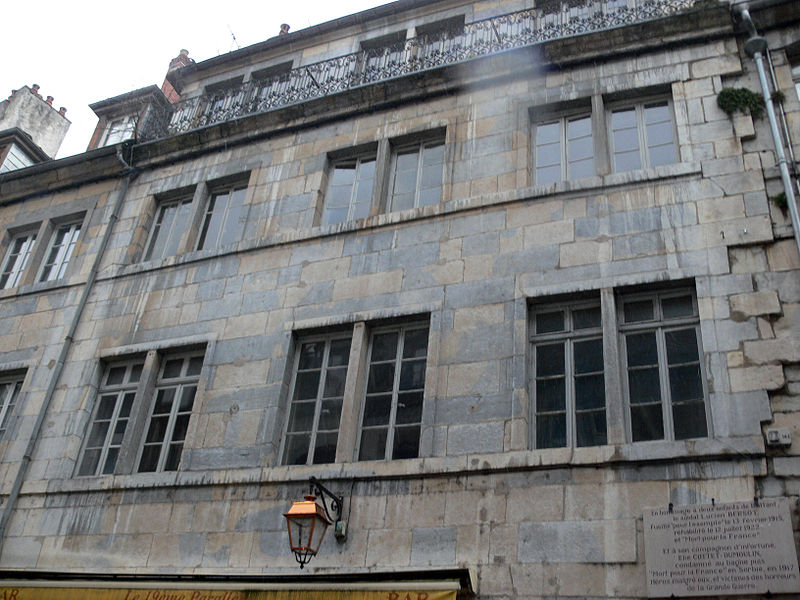 File:Besançon - hôtel Saint-Paul - étage.JPG