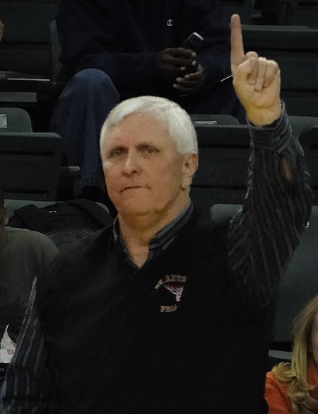 Bob Hurley.jpg