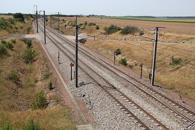 The LGV Atlantique in Boinville-le-Gaillard