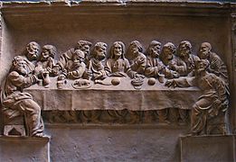 Haut-relief de la Cène dans les fonts baptismaux, datant du XVIe siècle