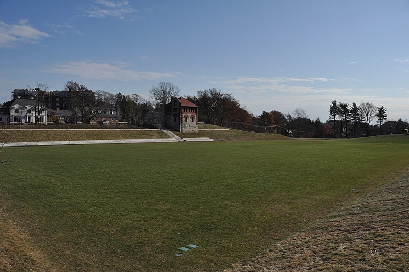 File:BrooklineMA FisherHillReservoirPark1.jpg