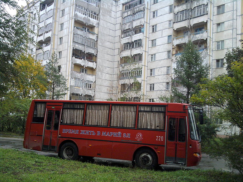 File:Bus in Yoshkar-Ola, Russia.jpg