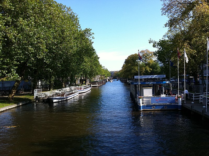 File:Candlelight Cruise Amsterdam.jpg