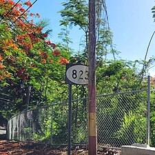 Eastbound sign in Quebrada Arenas, Toa Alta