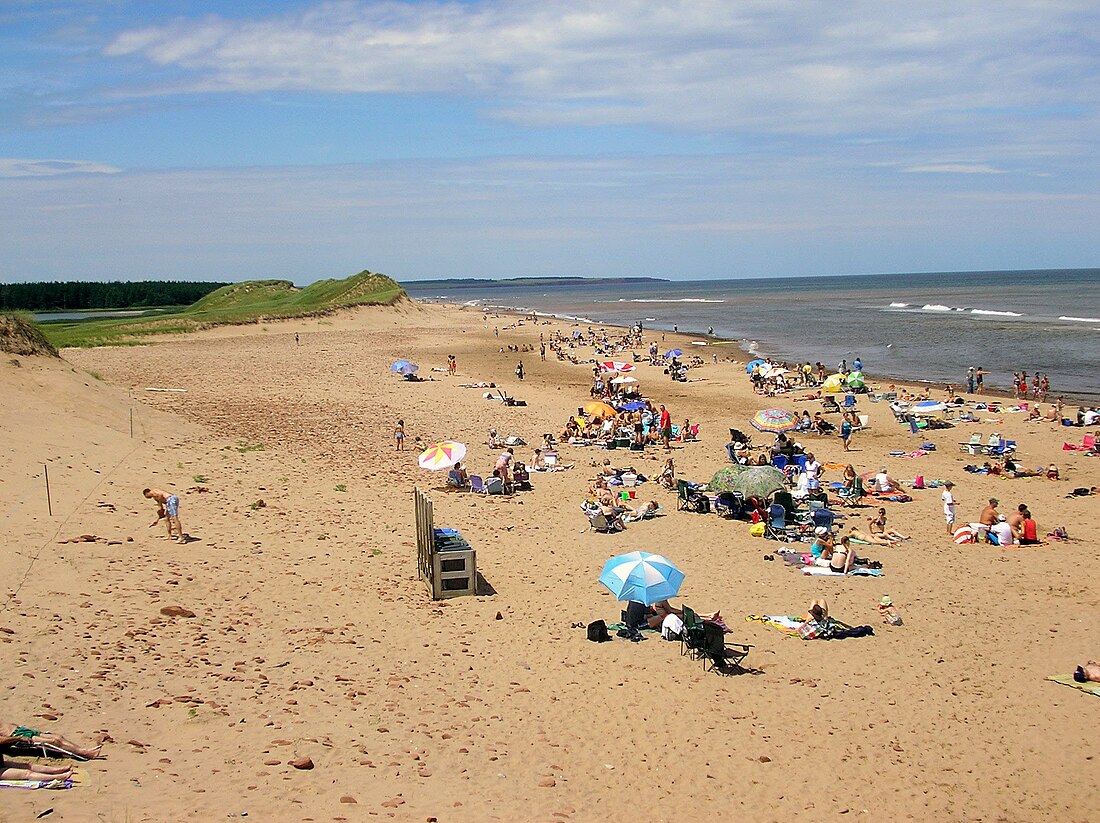 File:Cavendish beach06.JPG