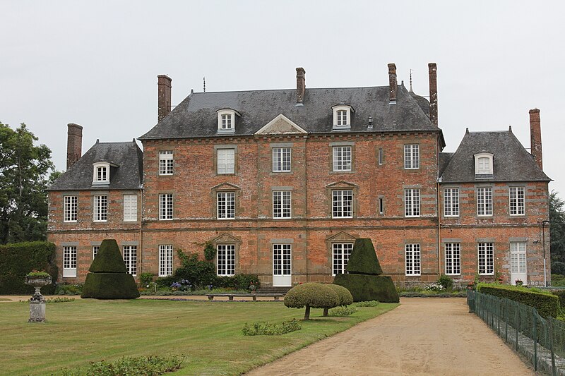 File:Chateau de Couterne 003.JPG