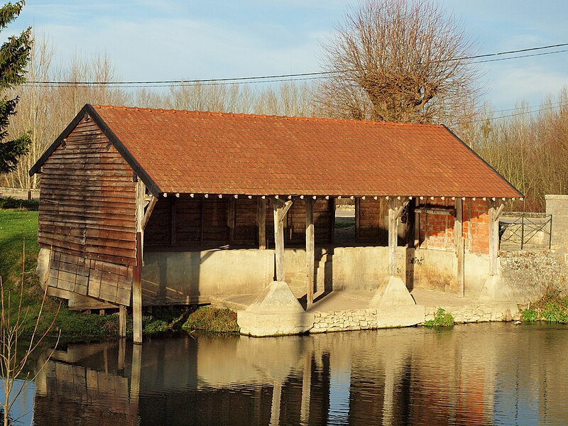 File:Courtavant-FR-10-lavoir-A4.jpg