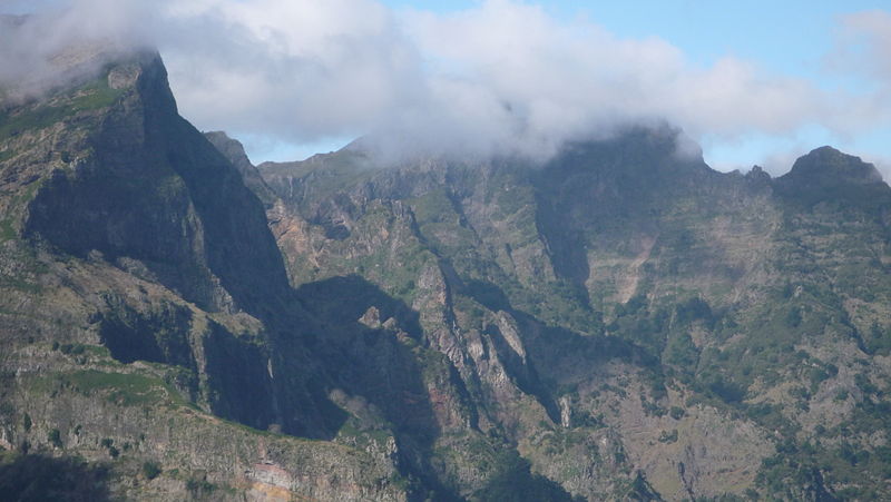 File:Curral das Freiras - Jan 2010 - madeira3 033.jpg