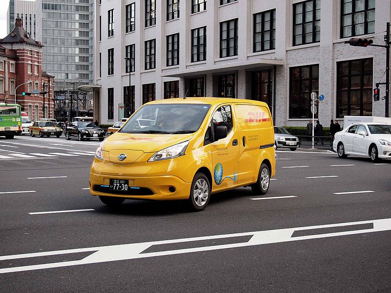 File:DHL Japan Nissan e-NV200.jpg