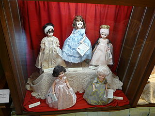 <span class="mw-page-title-main">Denver Museum of Miniatures, Dolls and Toys</span> Toy museum in Lakewood, Colorado