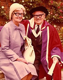 Professor Elfyn Richards with first wife Eluned.