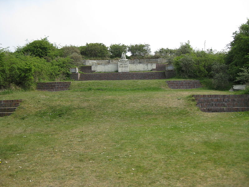 File:Emmich-Denkmal-Borkum-2011-01.JPG