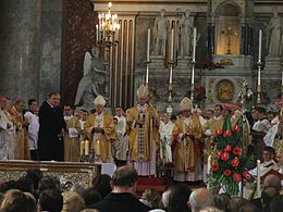 Esztergom - Meszlényi beatification 7.JPG