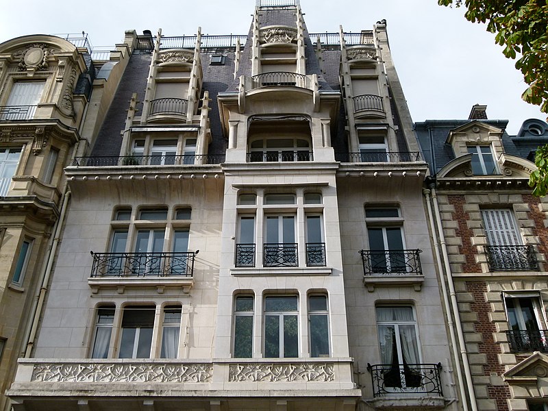 File:Façade de l'hôtel particulier Lalique Cours Albert 1er - 2.JPG