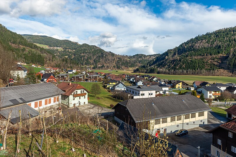 File:Feldkirchen Sankt Ulrich Ost-Teil 16032024 0913.jpg