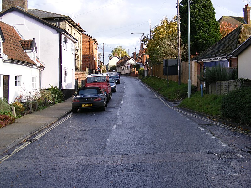 File:Fore Street,Framlingham - geograph.org.uk - 1037082.jpg