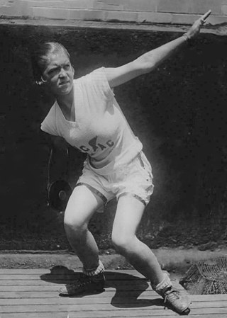 <span class="mw-page-title-main">Gloria Russell</span> American javelin thrower